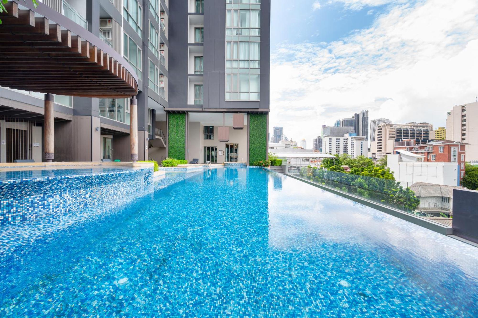 Hotel The Rich Grand Sukhumvit